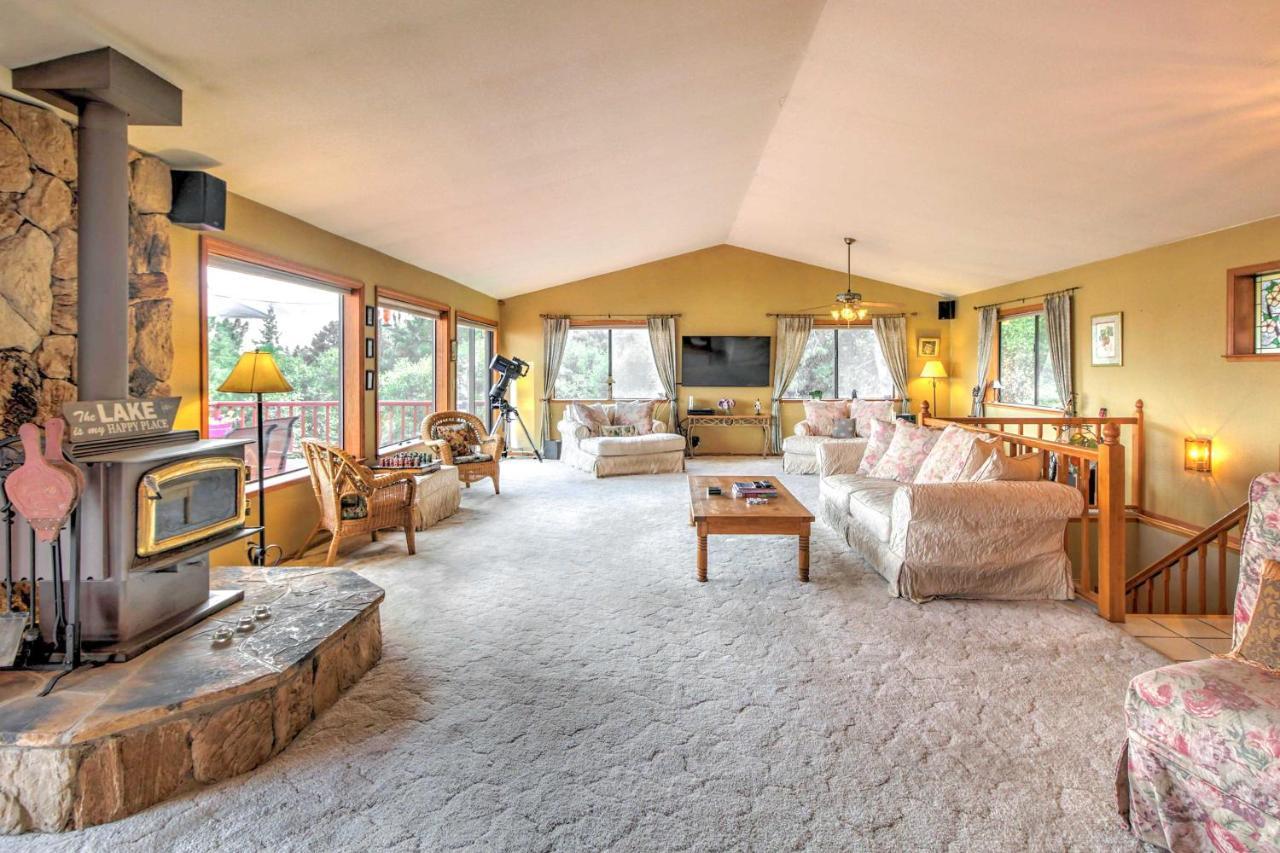 Spacious Kelseyville Home With Large Lakefront Deck! Экстерьер фото