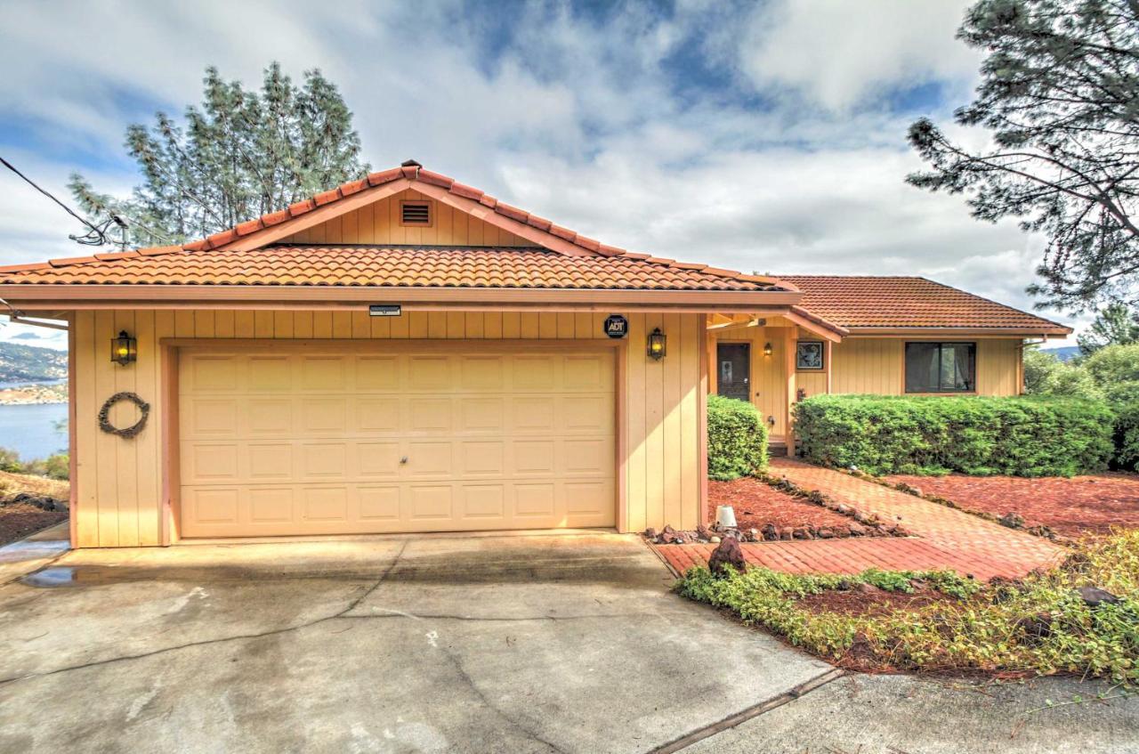 Spacious Kelseyville Home With Large Lakefront Deck! Экстерьер фото